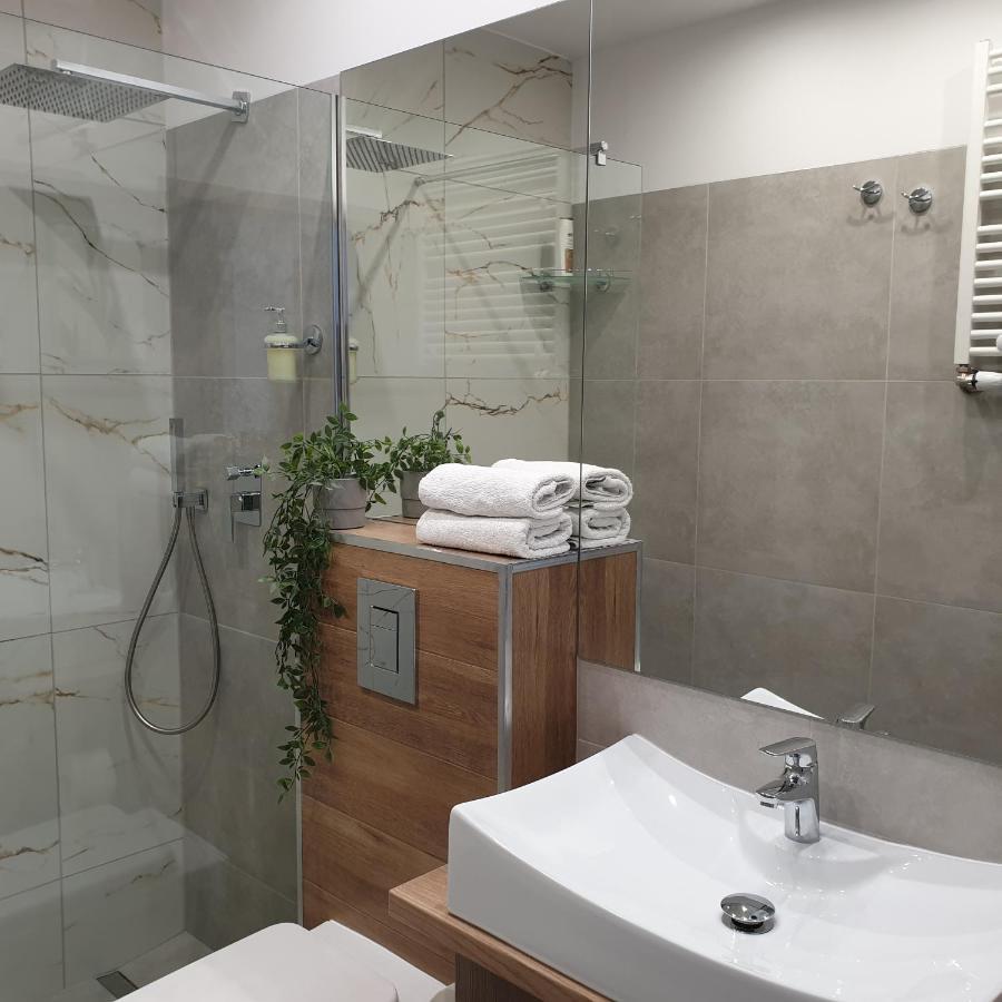 Apartamento Q Apart Coral - Studio, Manufaktura, Parking Gratis, Tv Max, Fv, Gwarancja Zadowolenia Łódź Exterior foto
